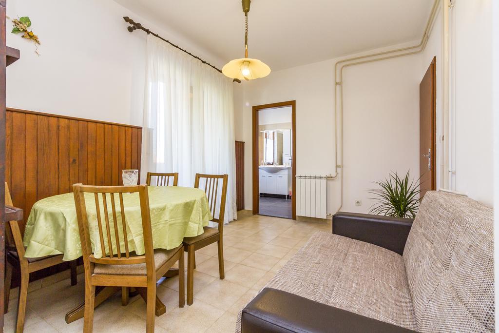 Villa Vinkuran Exterior foto